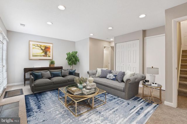 2384 BRANLEIGH PARK CT, Reston, VA 20191