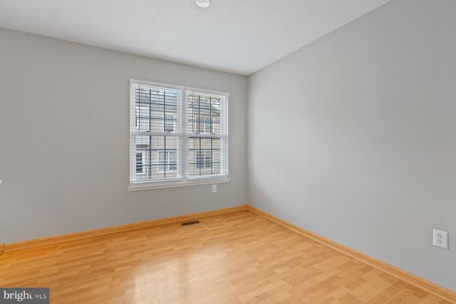 2384 BRANLEIGH PARK CT, Reston, VA 20191