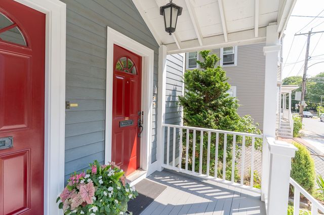 44 Boynton St B, Boston, MA 02130