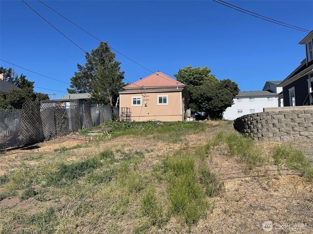 705 N Water Street, Ellensburg, WA 98926