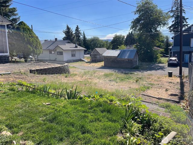 705 N Water Street, Ellensburg, WA 98926