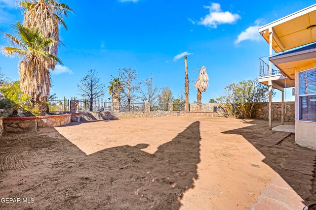 1407 LUZ DE CAMINO Way, El Paso, TX 79912