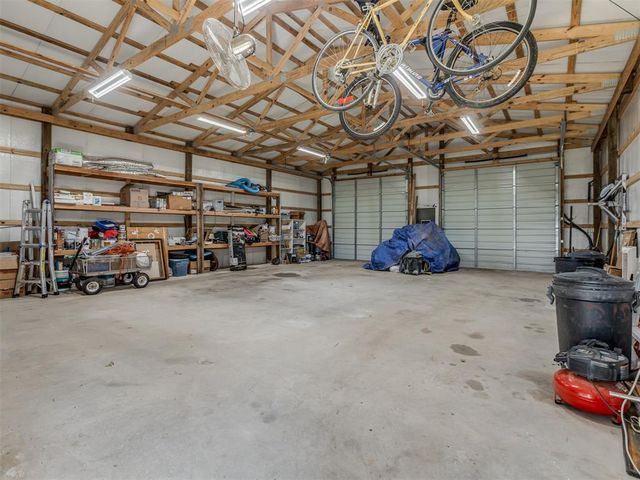 417871 Sunset Lane, Checotah, OK 74426