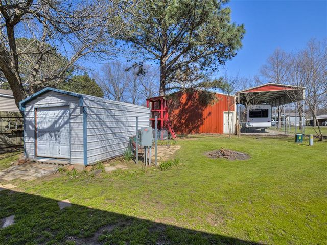 417871 Sunset Lane, Checotah, OK 74426