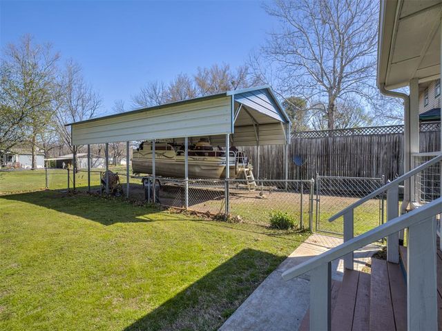 417871 Sunset Lane, Checotah, OK 74426