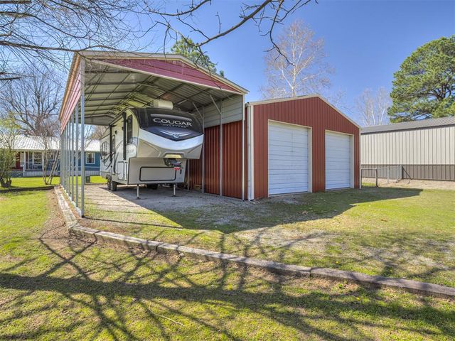 417871 Sunset Lane, Checotah, OK 74426