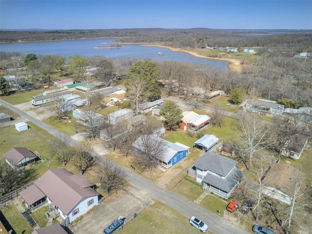 417871 Sunset Lane, Checotah, OK 74426