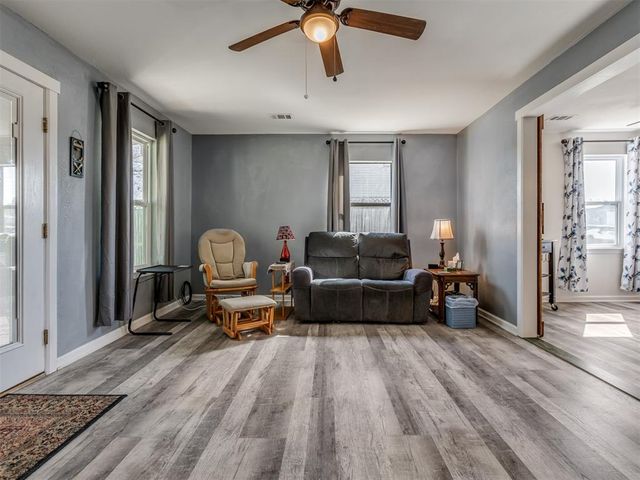 417871 Sunset Lane, Checotah, OK 74426