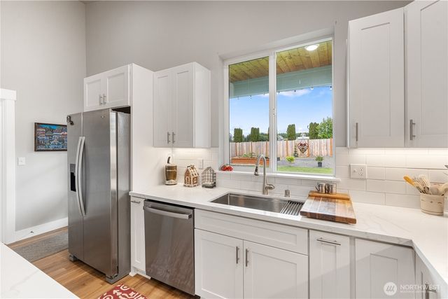 2110 Hawks View Lane, Winlock, WA 98596