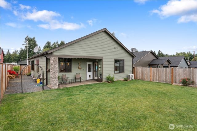 2110 Hawks View Lane, Winlock, WA 98596