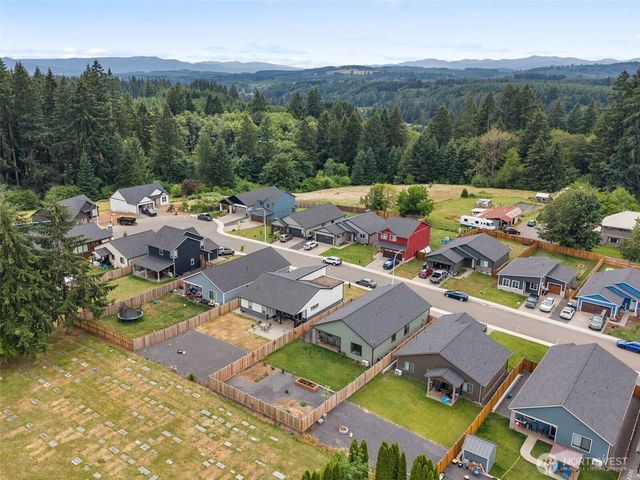 2110 Hawks View Lane, Winlock, WA 98596