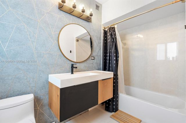 12660 Griffing Blvd, North Miami, FL 33161