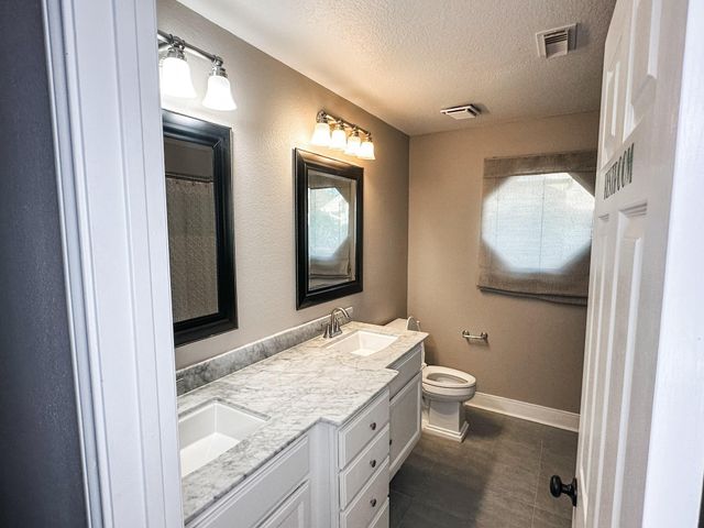 4431 Wavertree Drive, Missouri City, TX 77459