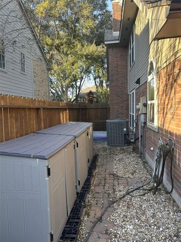 4431 Wavertree Drive, Missouri City, TX 77459