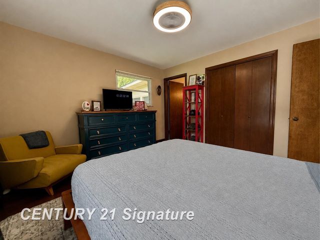 2363 Hetzner Drive, Saginaw Twp, MI 48603