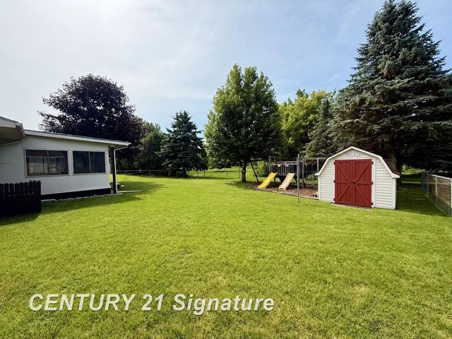 2363 Hetzner Drive, Saginaw Twp, MI 48603