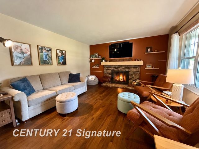 2363 Hetzner Drive, Saginaw Twp, MI 48603