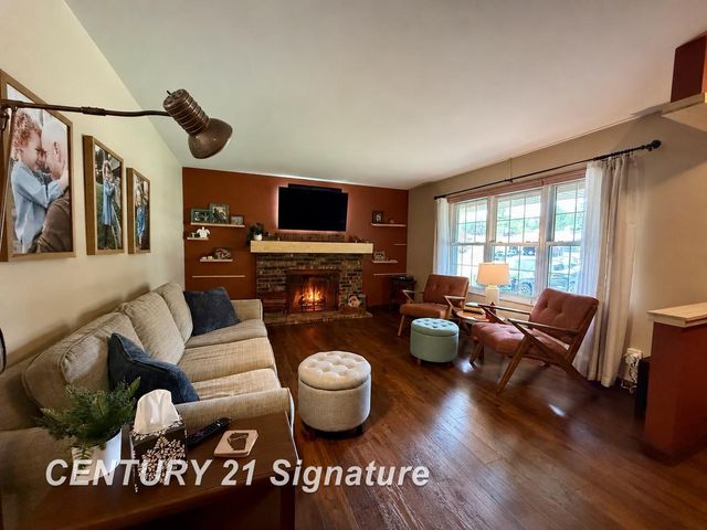 2363 Hetzner Drive, Saginaw Twp, MI 48603