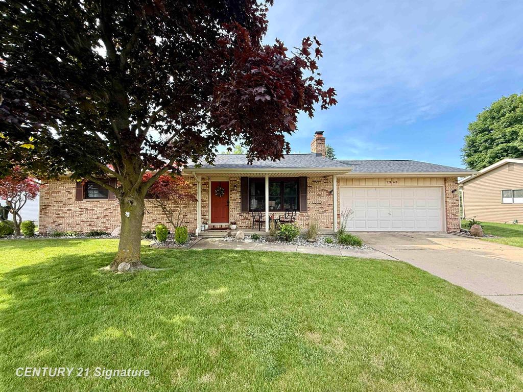 2363 Hetzner Drive, Saginaw Twp, MI 48603