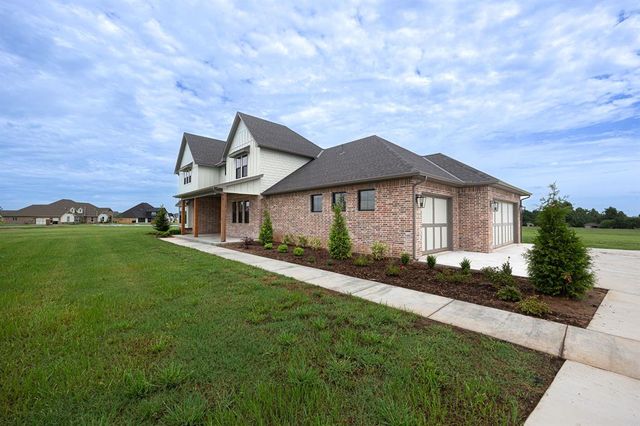 2920 Edgefield Lane, Norman, OK 73073
