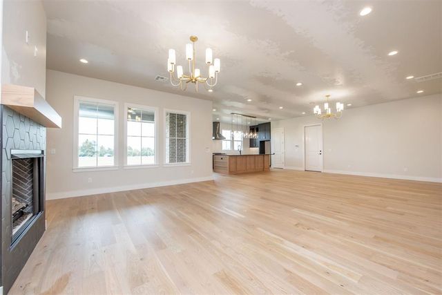 2920 Edgefield Lane, Norman, OK 73073
