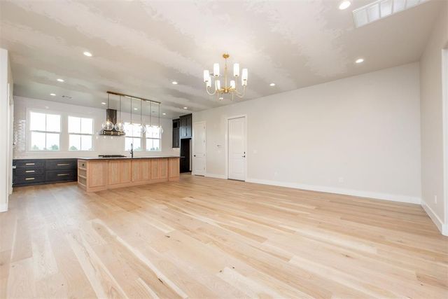 2920 Edgefield Lane, Norman, OK 73073