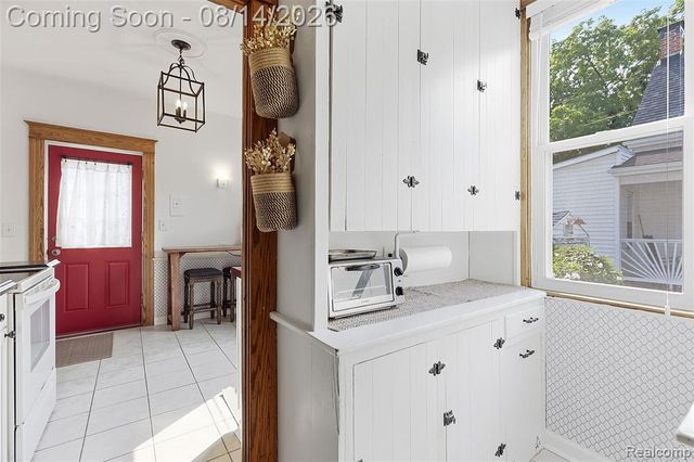503 Trumbull Street, Saint Clair, MI 48079