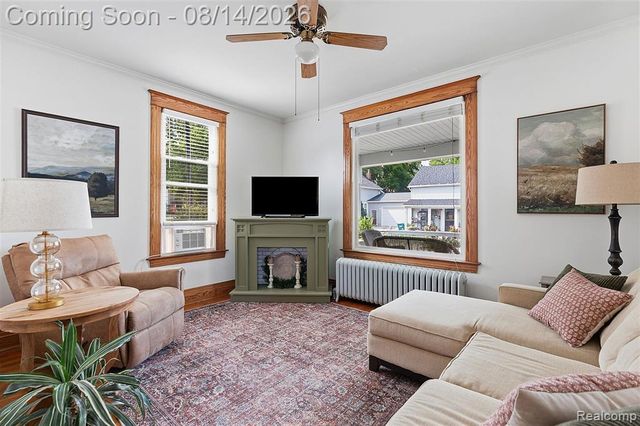 503 Trumbull Street, Saint Clair, MI 48079