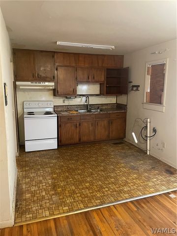 4426 Reichhold, Tuscaloosa, AL 35404