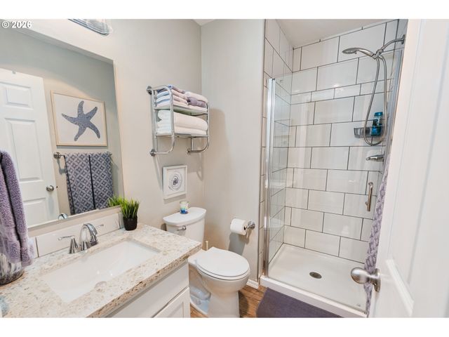 13185 Sw WORCHESTER Pl, Tigard, OR 97223