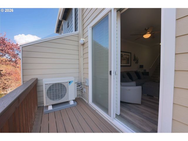 13185 Sw WORCHESTER Pl, Tigard, OR 97223