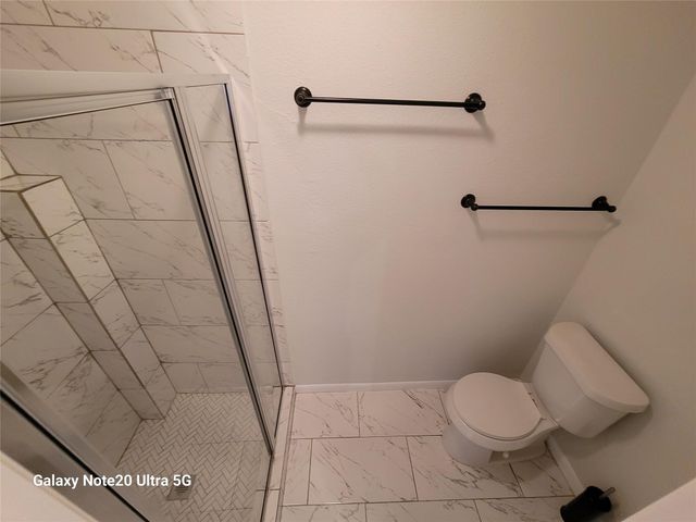 8046 Ellinger Lane, Houston, TX 77040