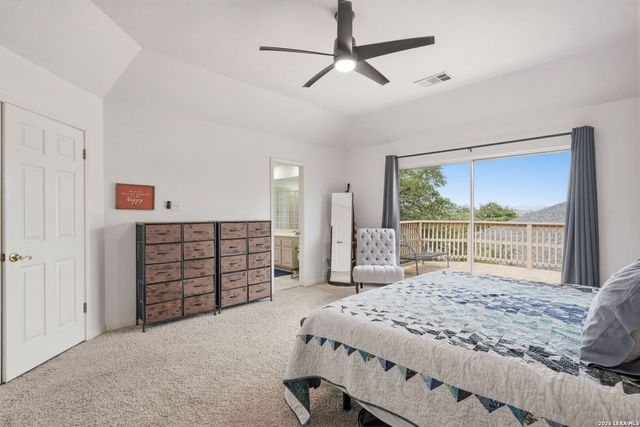 18355 EDWARDS BLF, San Antonio, TX 78259