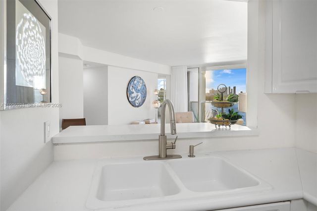 1900 Sunset Harbour Dr 1114, Miami Beach, FL 33139