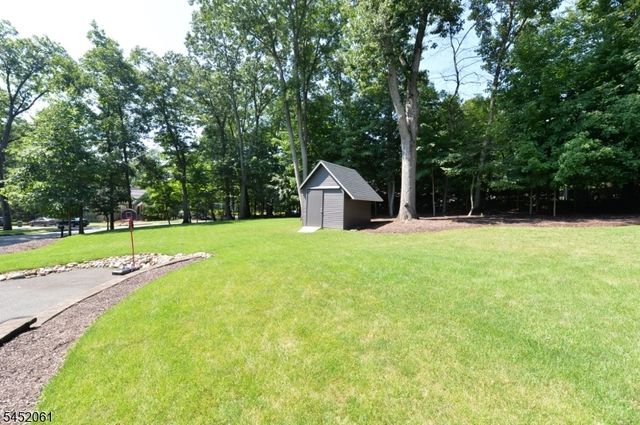 769 Hickory Hill Rd, Wyckoff Twp., NJ 07481