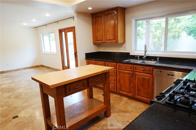 6232 Hesperia Avenue, Encino, CA 91316