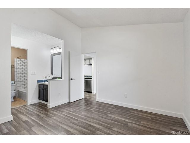 8378 S Upham Way A305, Littleton, CO 80128