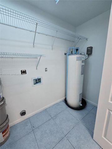 2816 9 TH SW, Lehigh Acres, FL 33976