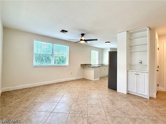 740 109th AVE N, Naples, FL 34108