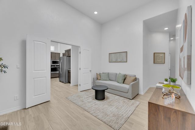 222 Bonnie Trail Trail, Santa Teresa, NM 88008
