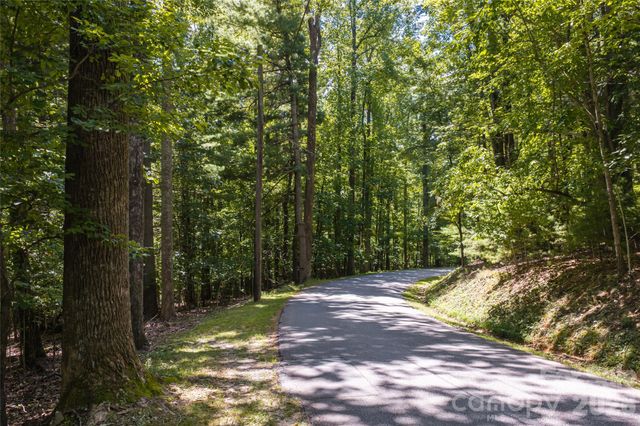 99999 Sabine Drive 2A, Laurel Park, NC 28739