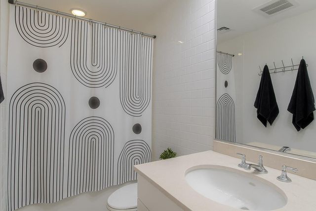 901 W 9th ST 217, Austin, TX 78703