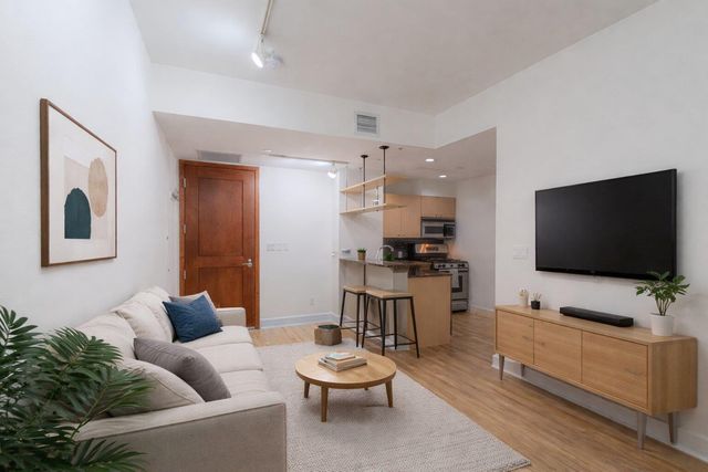 901 W 9th ST 217, Austin, TX 78703