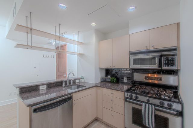 901 W 9th ST 217, Austin, TX 78703