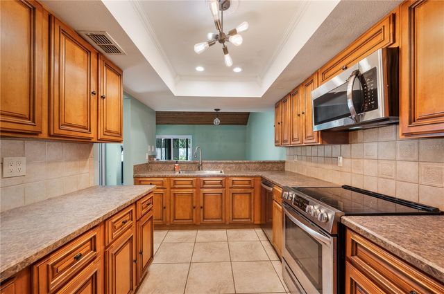 4370 CREEKWOOD LANE, Mulberry, FL 33860