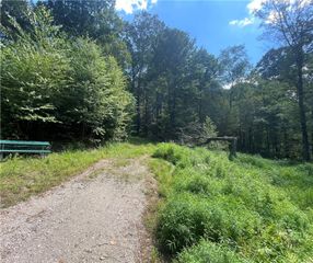 46 Simon Rd, West Deer, PA 15024