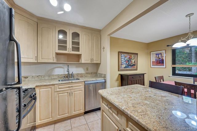 108 Sagamore Road 5E, Bronxville, NY 10708