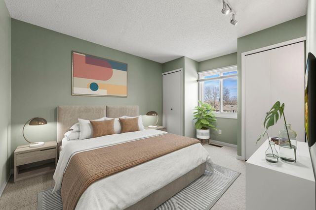 6967 Langford Court, Edina, MN 55436