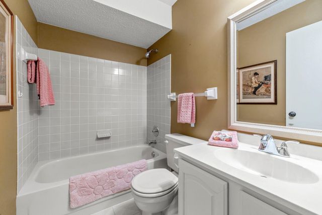 6967 Langford Court, Edina, MN 55436