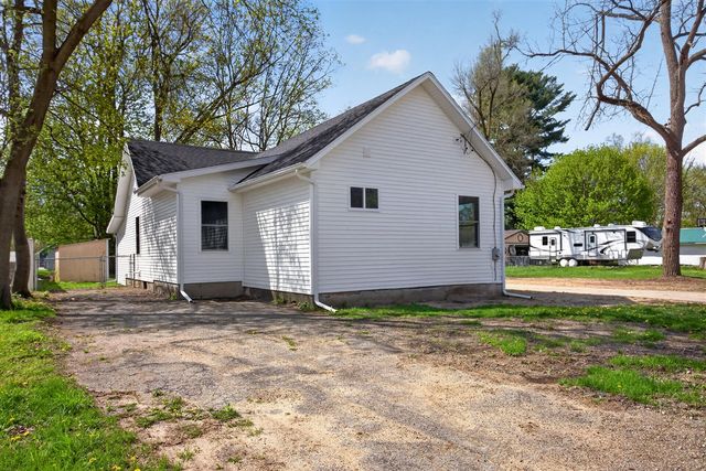 323 Grand Street, Michigan Center, MI 49254